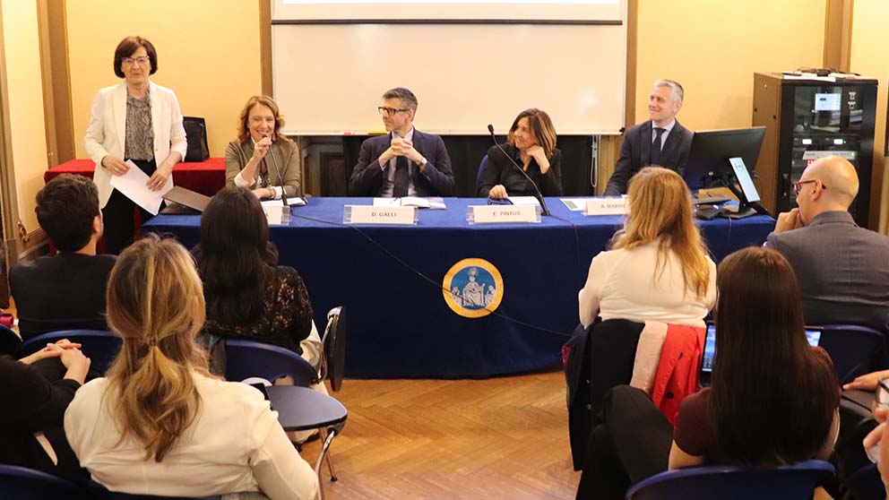 Tra il dire e il fare… governare i processi di cambiamento nelle Amministrazioni Pubbliche
